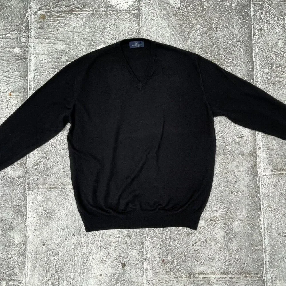 Valentino Men Sweater Black Long Sleeve Pull Over V Neck Size 56 XXL Authentic - Picture 2 of 9